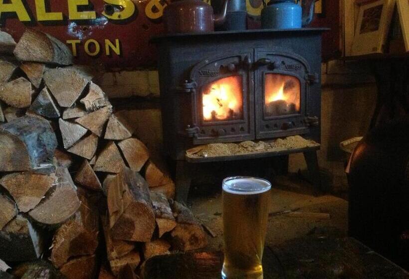 旅馆 The Nags Head Inn