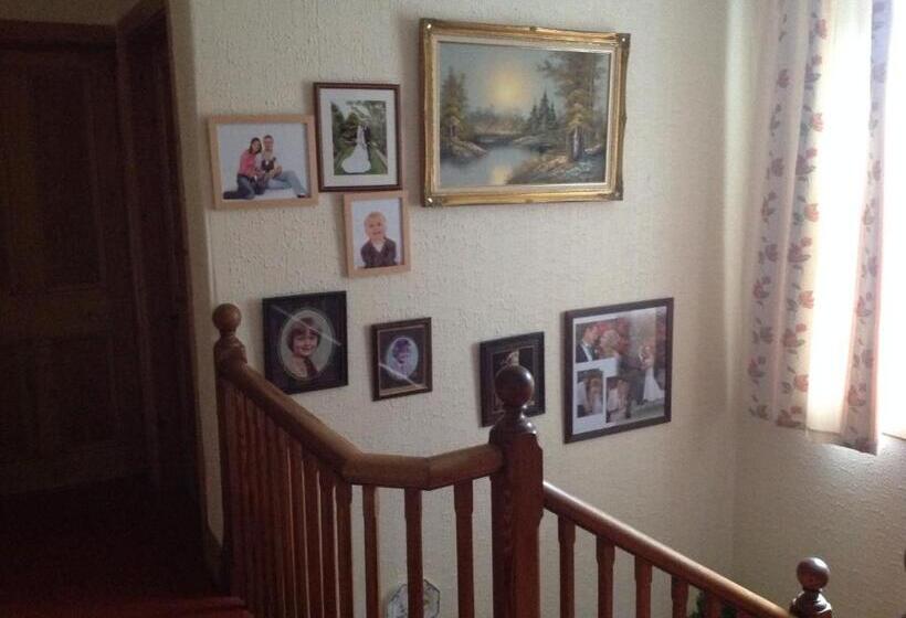 مبيت وإفطار Bradridge Farm