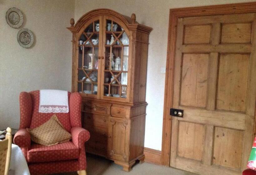 مبيت وإفطار Bradridge Farm