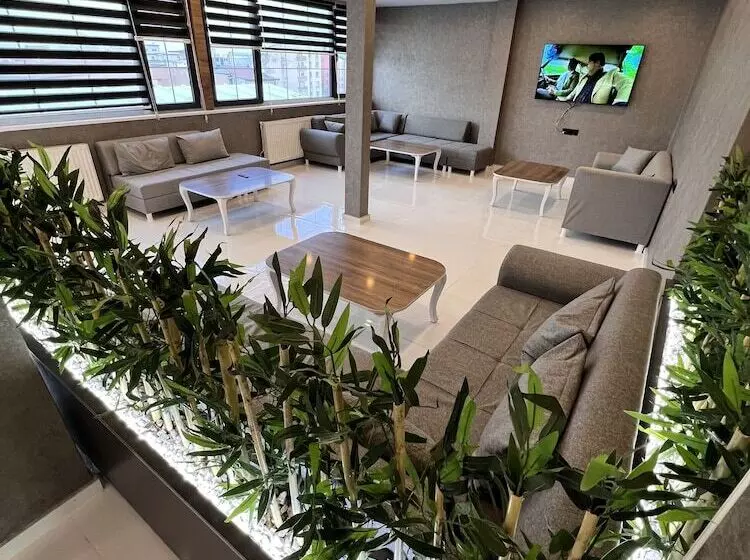 هتل Avazem Suite