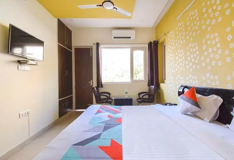 Hotelli Fabexpress Bzoie Heritage