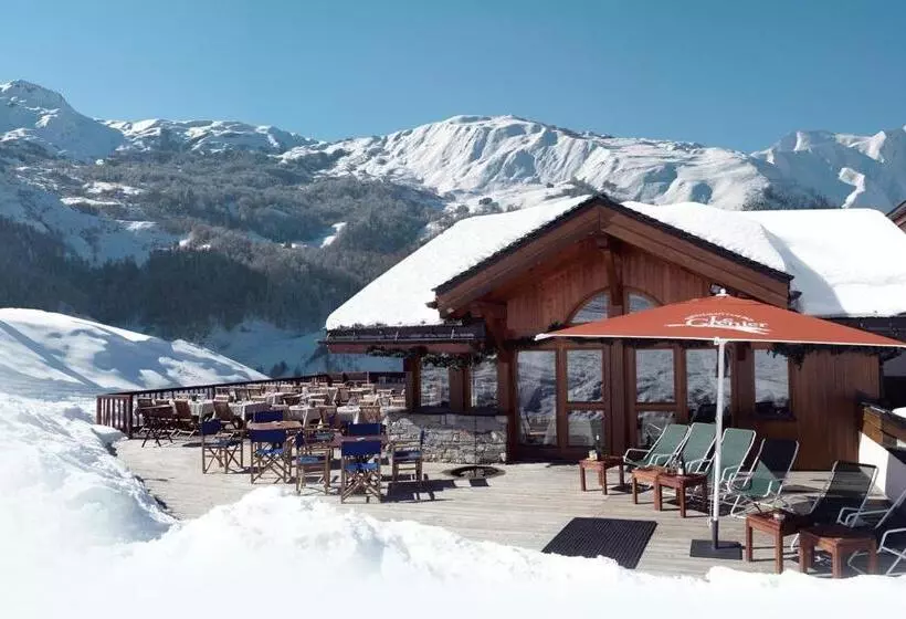 Hotelli Hôtel Saint Martin