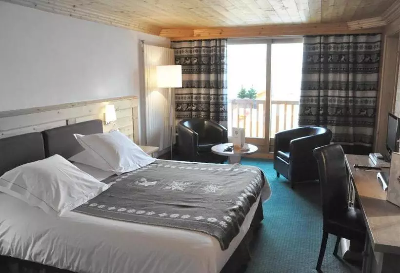 Hotelli Hôtel Saint Martin