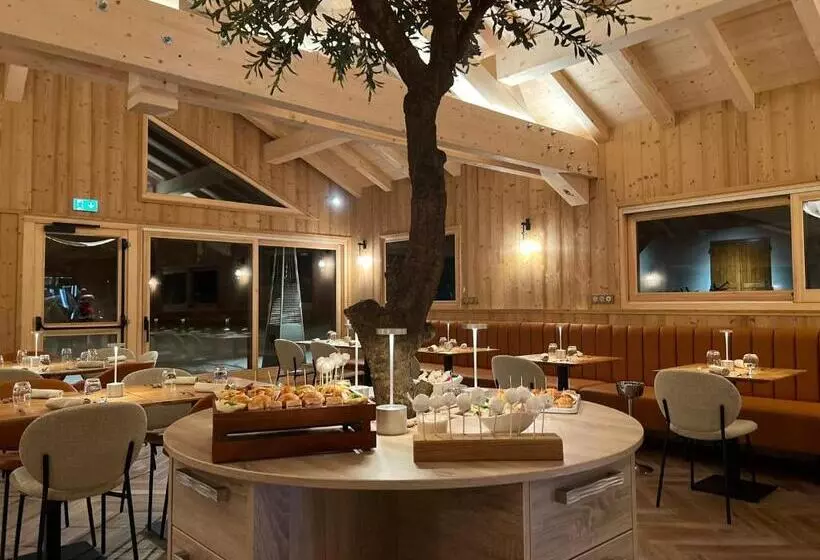 Hotelli Hôtel Saint Martin