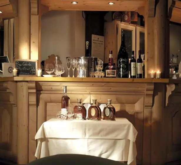 Hotelli Hôtel Saint Martin