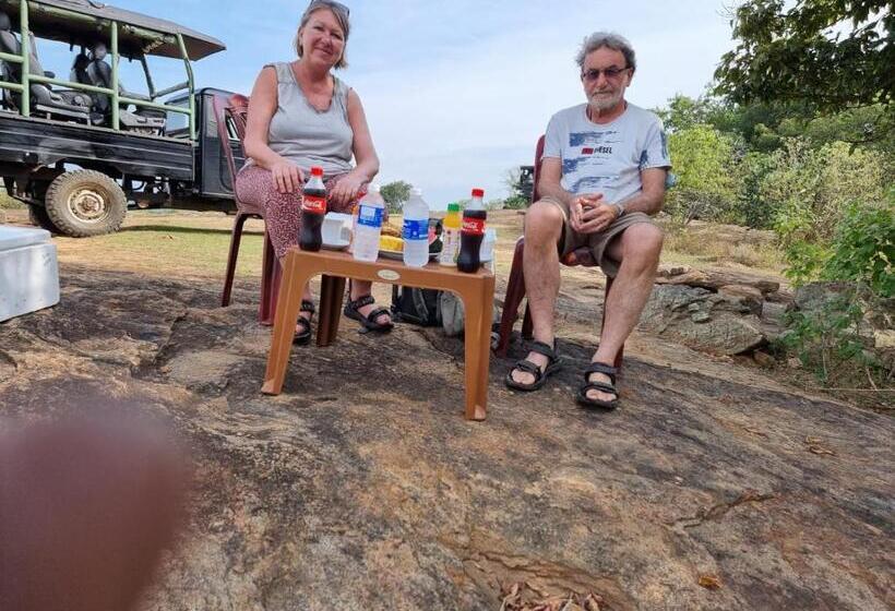 فندق Pelican Lake