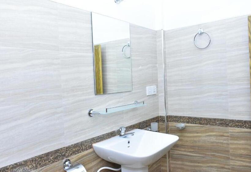 فندق Pelican Lake