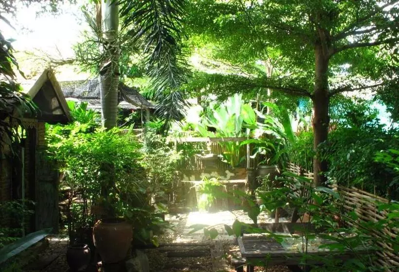 پانسیون P.y. Guest House