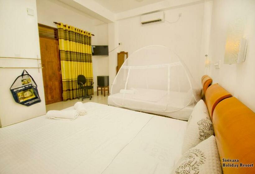 פנסיון Sirisara Holiday Resort