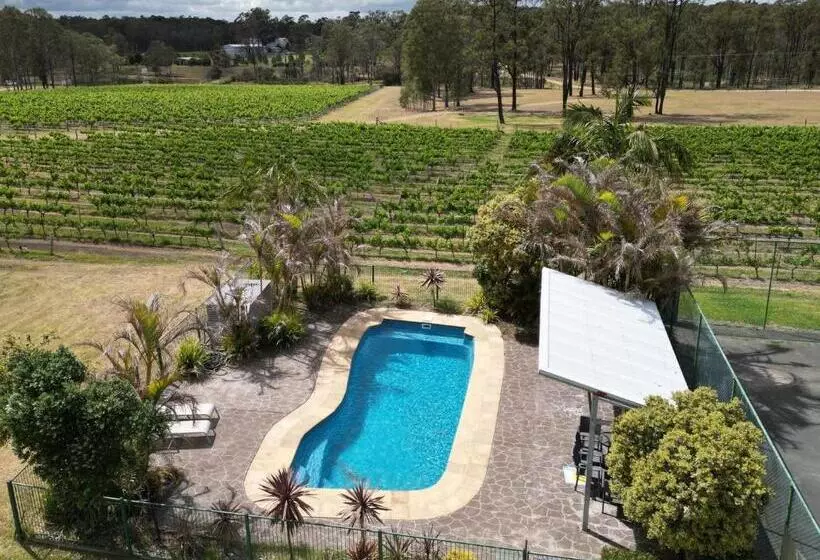 リゾートホテル Ironbark Hill Estate