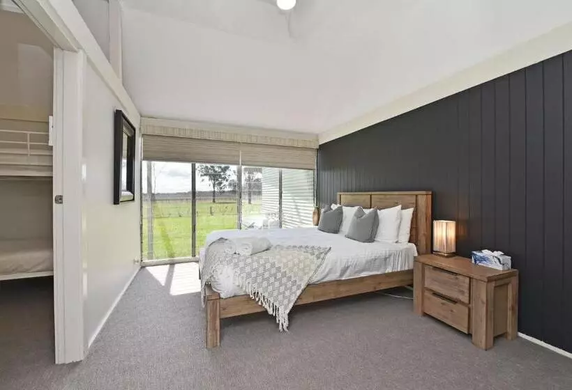 リゾートホテル Ironbark Hill Estate