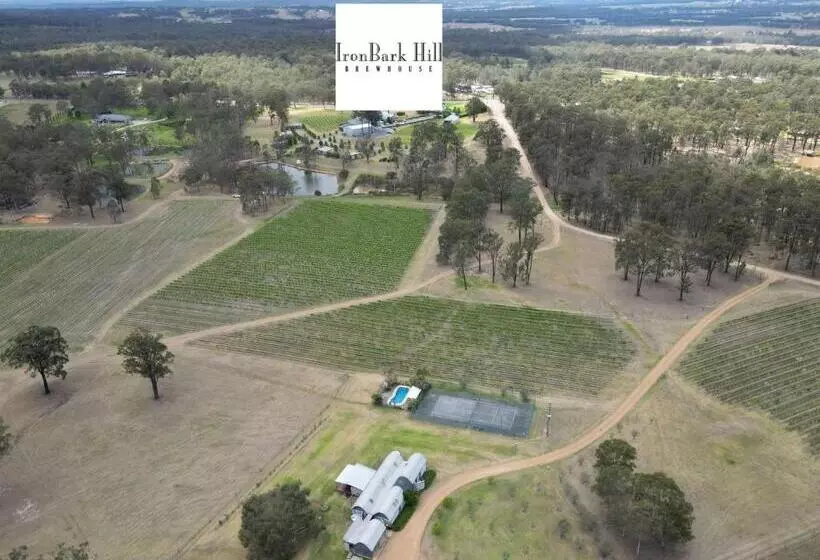 リゾートホテル Ironbark Hill Estate