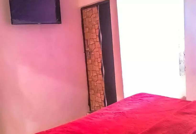 ホテル Roomshala 021  Joyous Inn