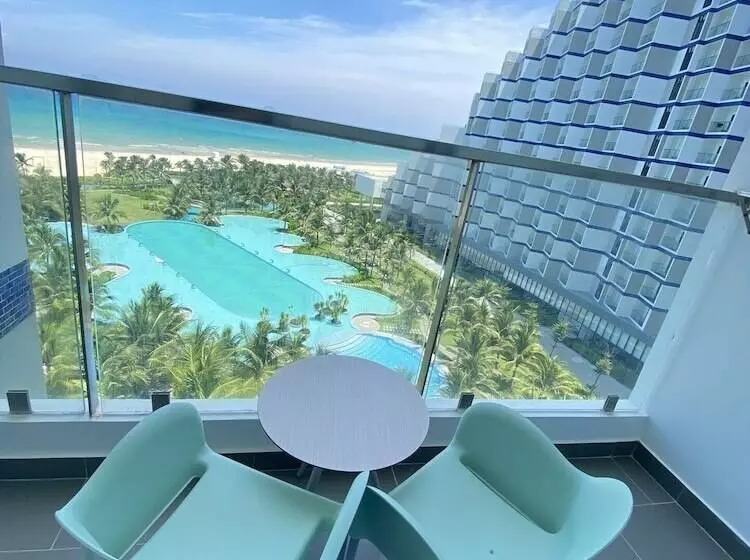 هتل The Sea View Cam Ranh Beach Resort