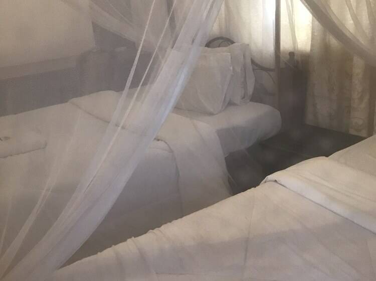 ホテル Melvic Inn