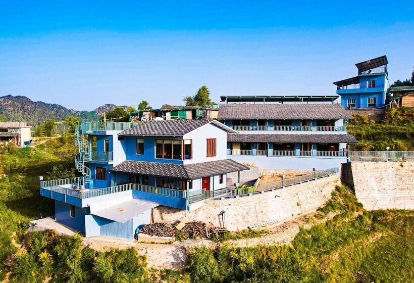 בית מלון כפרי The Himalayan Deodar