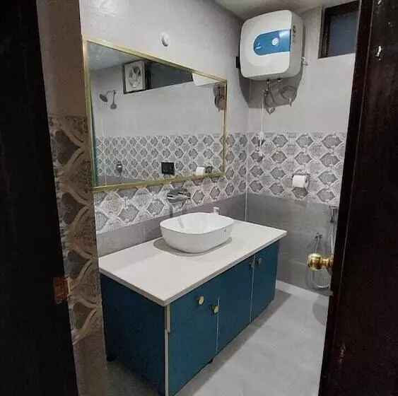 Hotelli The Himalayan Deodar