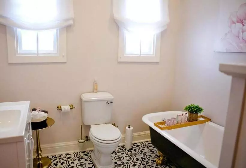 ペンション The Sweet Rose