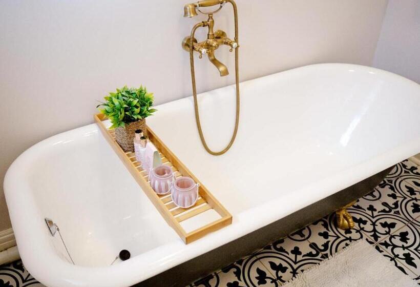 بنسيون The Sweet Rose