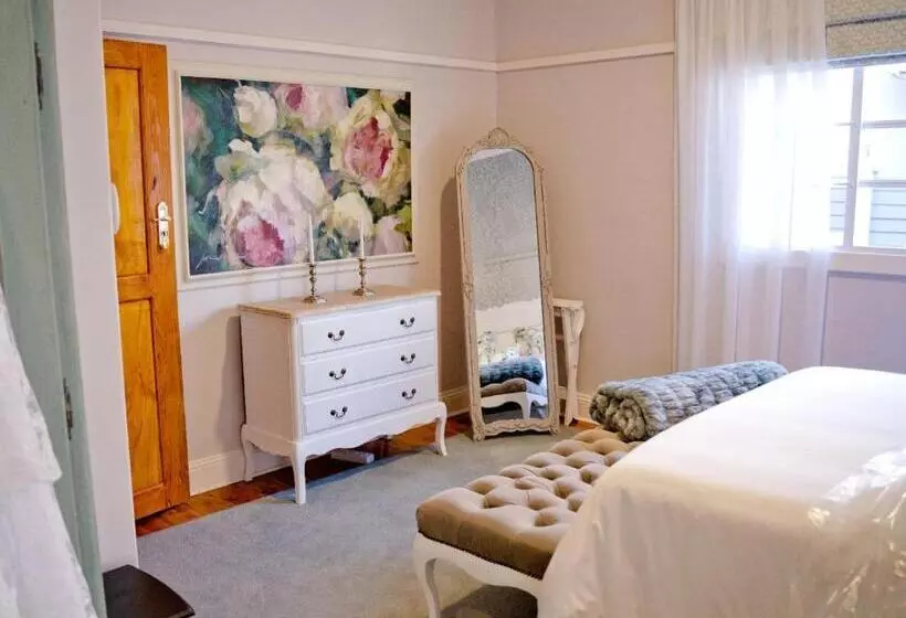 ペンション The Sweet Rose