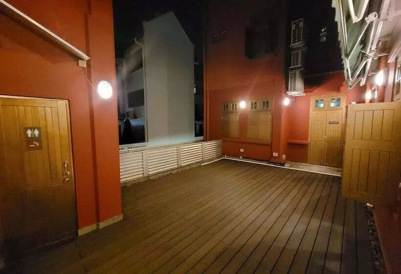 هاستل Wink At Upper Cross Street