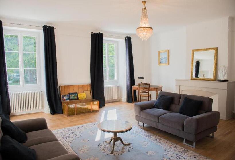 مبيت وإفطار La Saudade