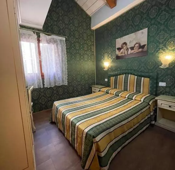 تختخواب و صبحانه Residenza La Campana