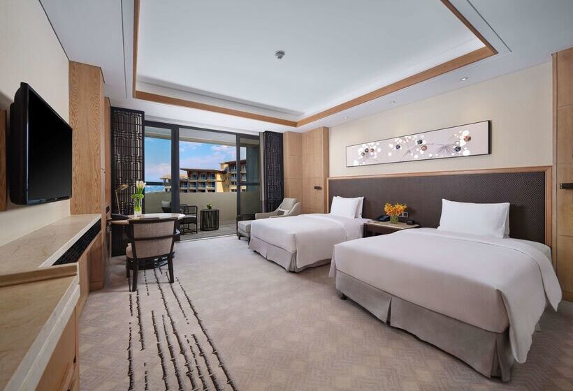 Hilton Dali Resort & Spa