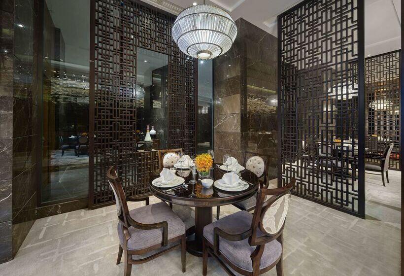 Hilton Dali Resort & Spa