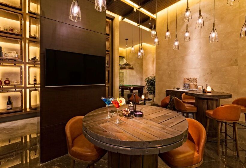 Hilton Dali Resort & Spa