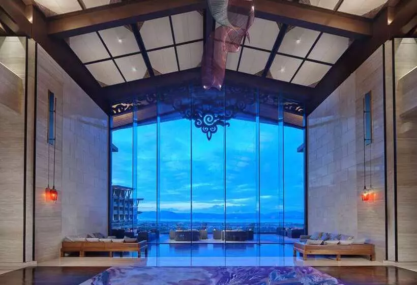 Hilton Dali Resort & Spa