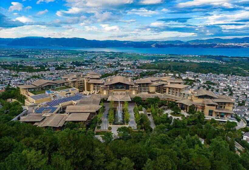 Hilton Dali Resort & Spa