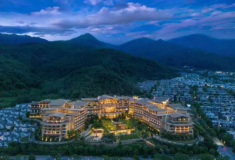 Hilton Dali Resort & Spa