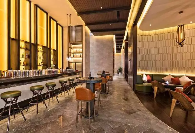 Hilton Dali Resort & Spa