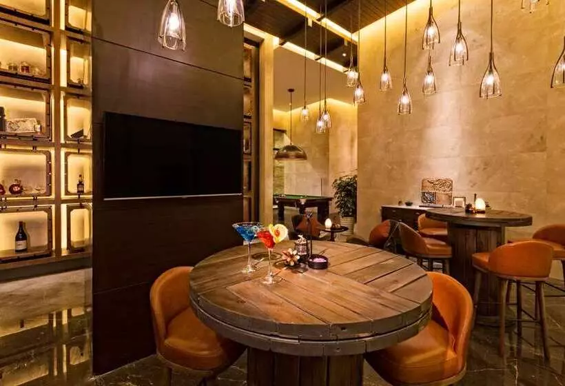 Hilton Dali Resort & Spa