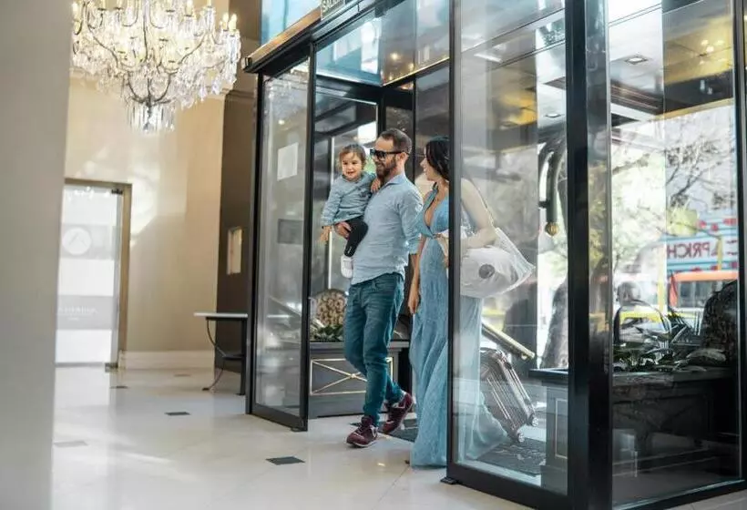 هتل Amerian Executive Cordoba