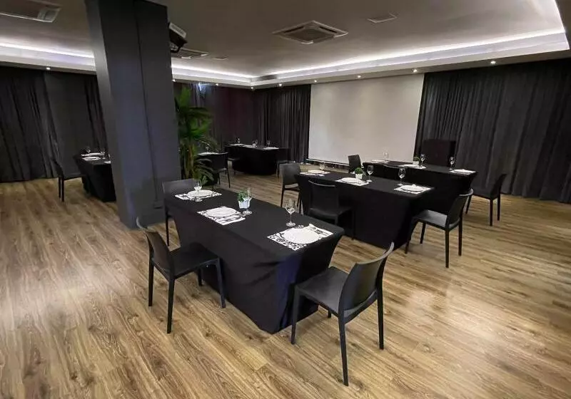 فندق Azumi Boutique