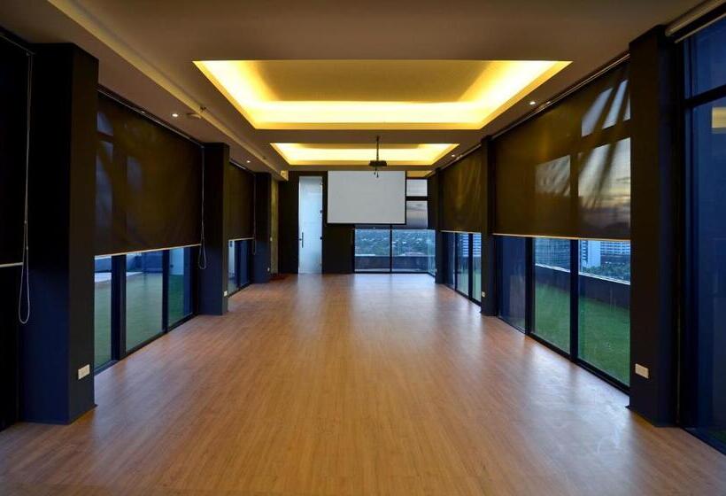 فندق Azumi Boutique