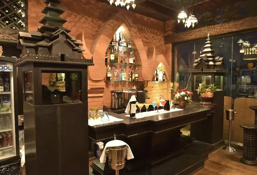 هتل Bagan King