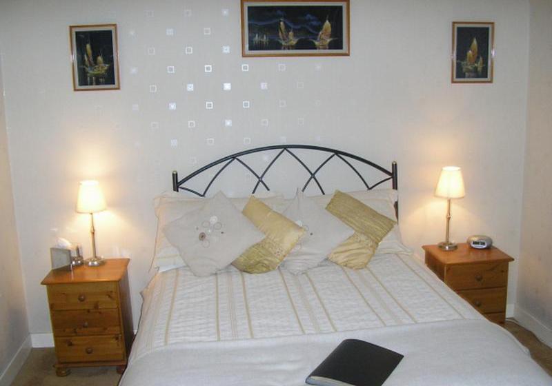 בית מלון כפרי Cross Haven Guest House