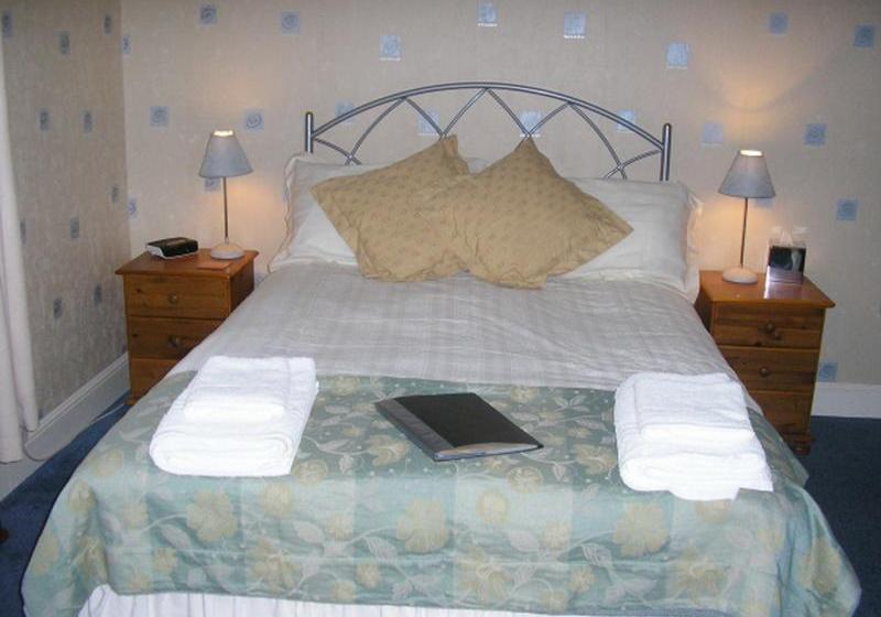 בית מלון כפרי Cross Haven Guest House