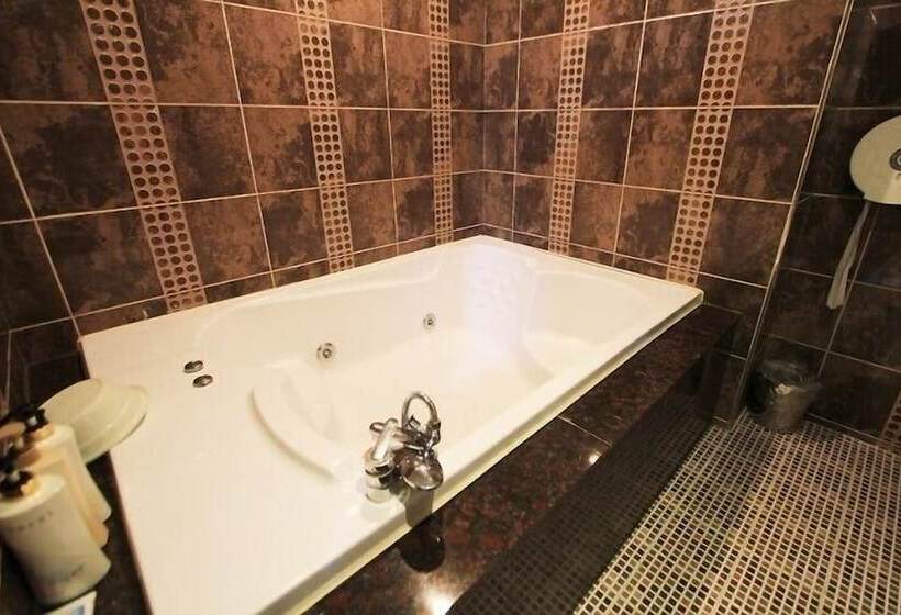 בית מלון כפרי Chakan