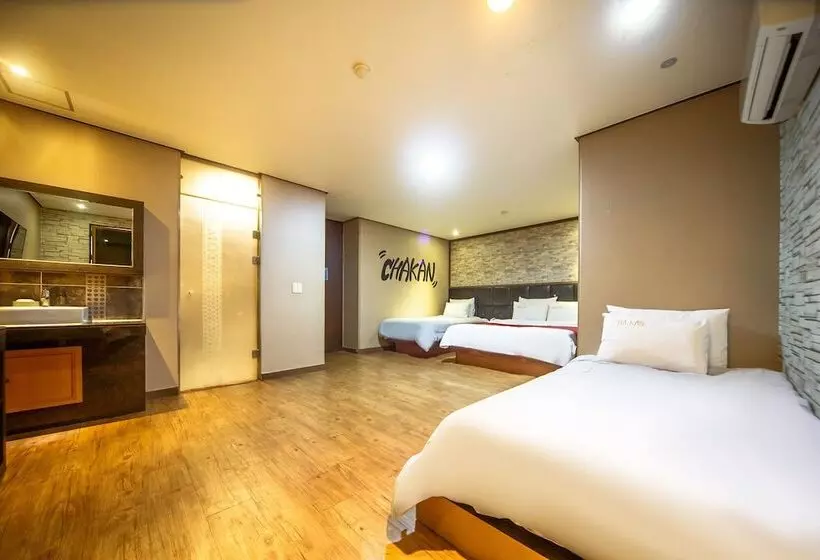 هتل Chakan