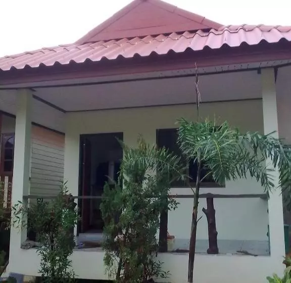 فندق Khao Lak Summer House Resort