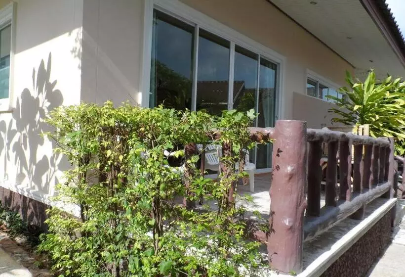 فندق Khao Lak Summer House Resort