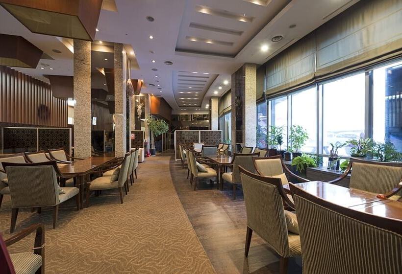 Hôtel Jeongseon Mayhills Resort