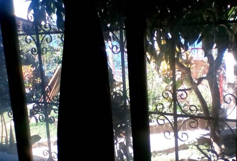 هتل Nuestro Sueño