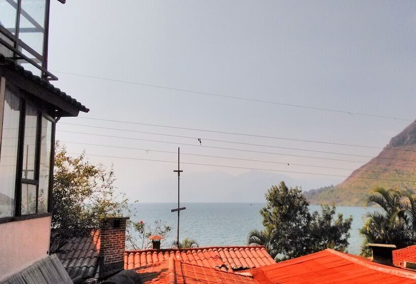 هتل Nuestro Sueño