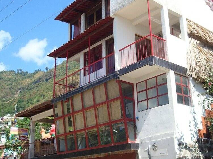 هتل Nuestro Sueño