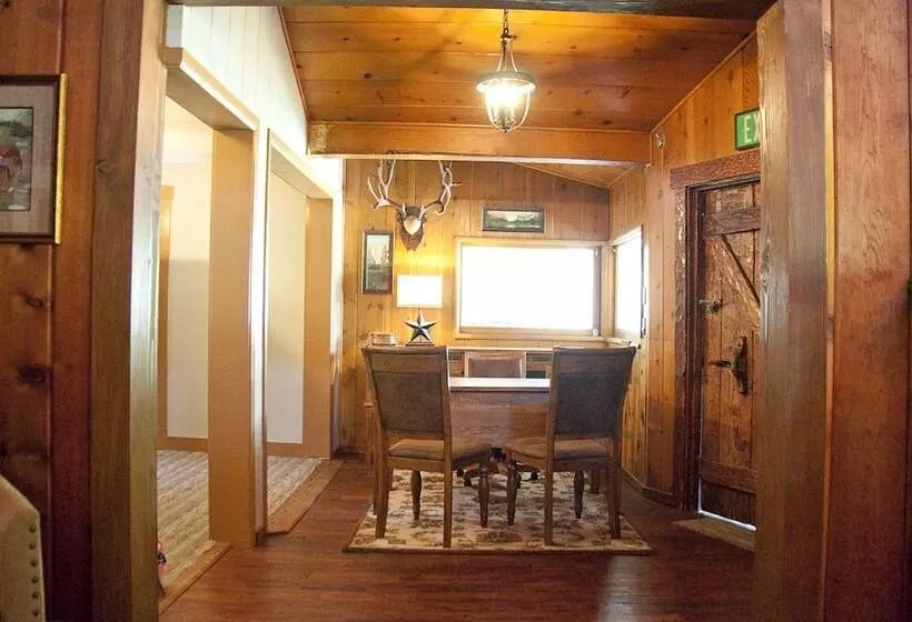 Sierra Sky Ranch, Ascend Hotel Collection